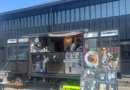 cloth over food truck